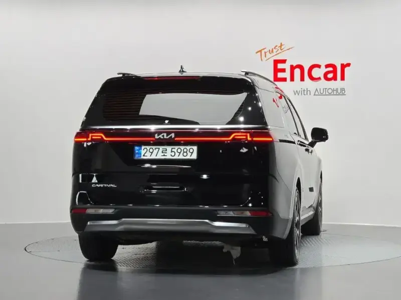 2022 Kia Carnival с пробегом 85 184 км