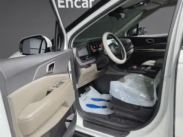 2024 Kia Carnival с пробегом 26 733 км