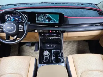 2022 Kia Carnival с пробегом 85 184 км
