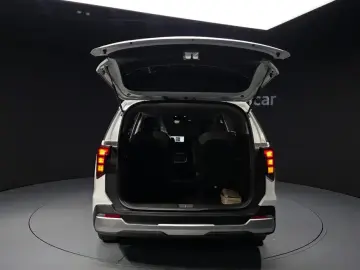 2024 Kia Carnival с пробегом 26 733 км