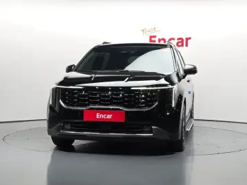 2025 Kia Carnival с пробегом 9 339 км