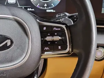 2021 Kia Carnival с пробегом 42 978 км