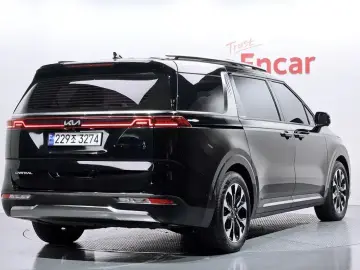 2022 Kia Carnival с пробегом 71 362 км