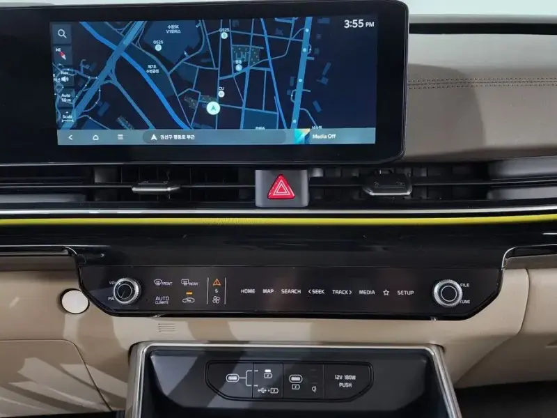 2024 Kia Carnival с пробегом 23 992 км
