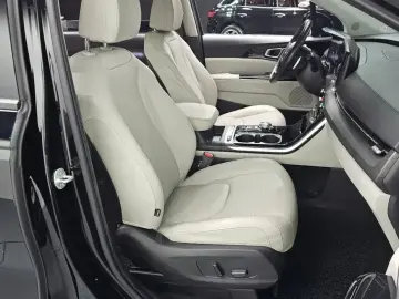 2022 Kia Carnival с пробегом 71 362 км