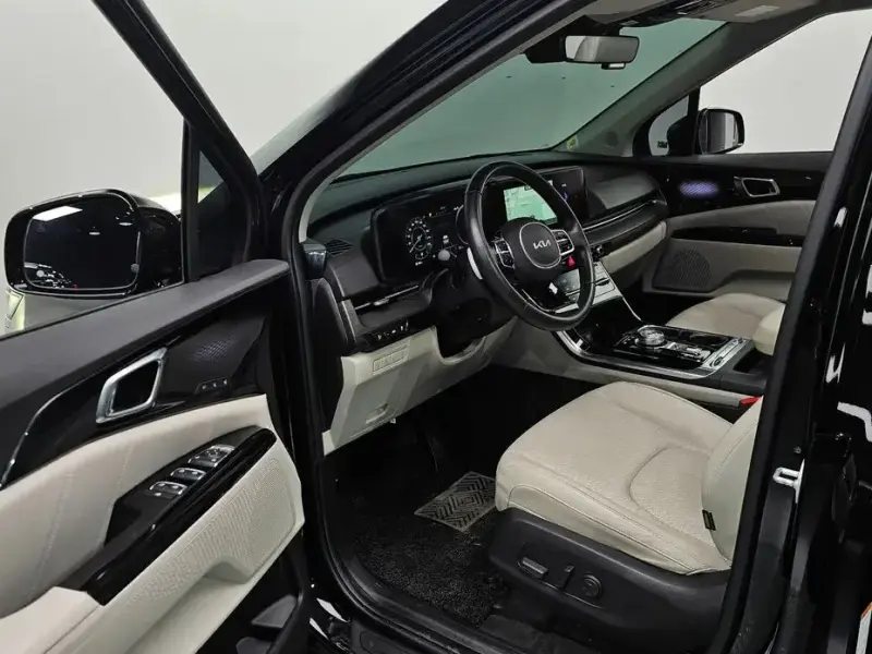 2022 Kia Carnival с пробегом 71 362 км
