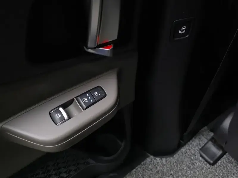 2024 Kia Carnival с пробегом 76 194 км