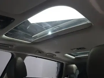 2024 Kia Carnival с пробегом 76 194 км