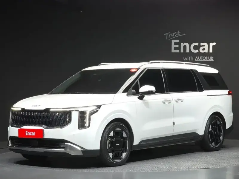 2024 Kia Carnival с пробегом 46 470 км