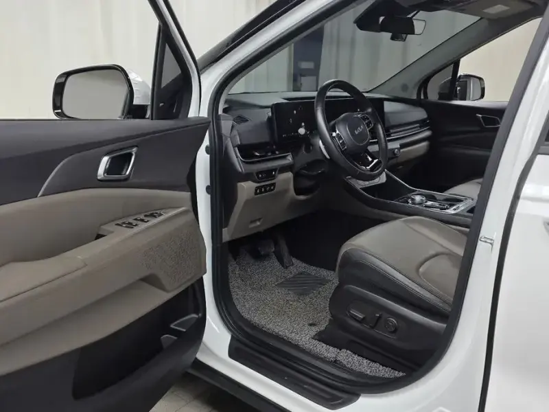 2024 Kia Carnival с пробегом 46 470 км