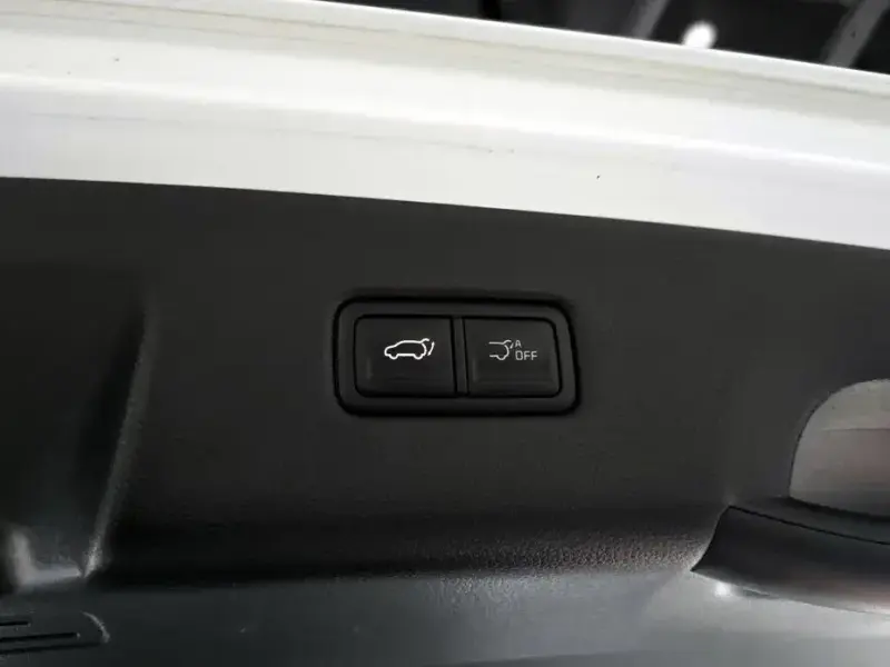 2024 Kia Carnival с пробегом 46 470 км