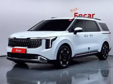 2025 Kia Carnival с пробегом 9 846 км