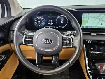 2021 Kia Carnival с пробегом 139 478 км