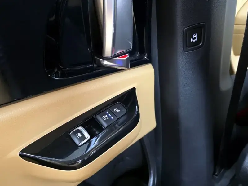 2021 Kia Carnival с пробегом 139 478 км