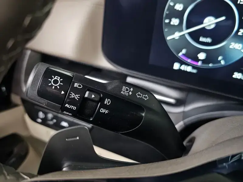 2023 Kia Carnival с пробегом 46 068 км