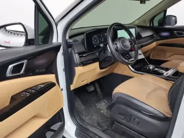 2022 Kia Carnival с пробегом 153 890 км