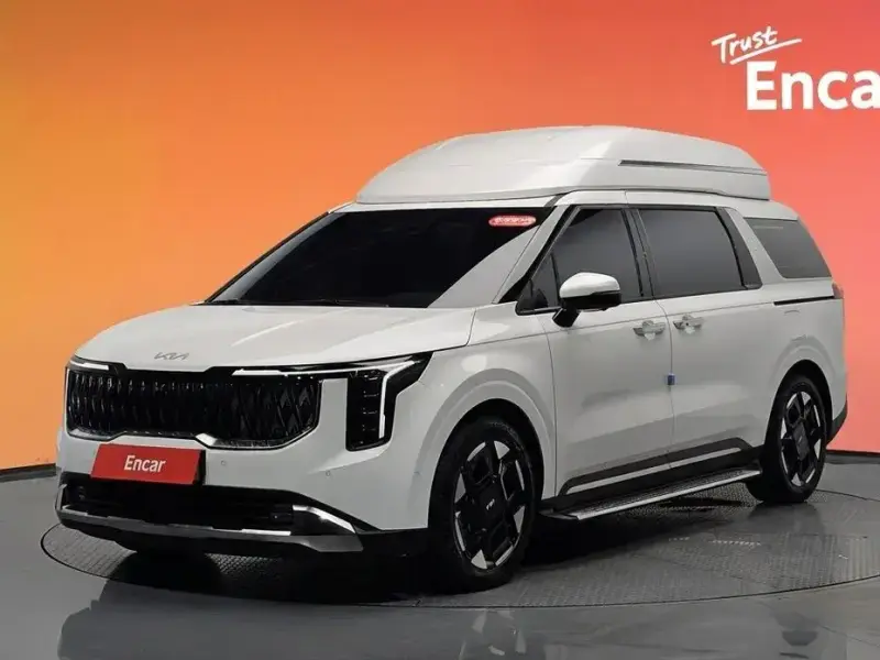 2024 Kia Carnival с пробегом 67 040 км