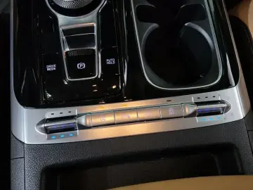 2022 Kia Carnival с пробегом 153 890 км
