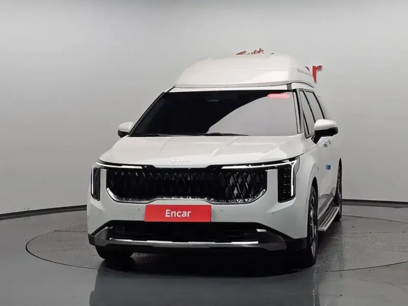2024 Kia Carnival с пробегом 67 040 км
