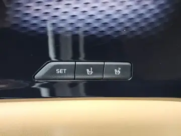 2022 Kia Carnival с пробегом 153 890 км