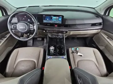 2024 Kia Carnival с пробегом 71 134 км