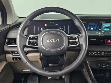 2024 Kia Carnival с пробегом 71 134 км