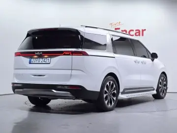 2022 Kia Carnival с пробегом 51 668 км