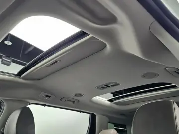 2024 Kia Carnival с пробегом 71 134 км