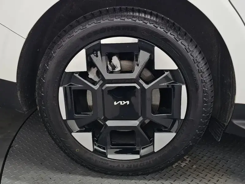 2024 Kia Carnival с пробегом 67 040 км