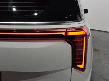 2024 Kia Carnival с пробегом 67 040 км
