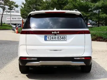 2023 Kia Carnival с пробегом 58 098 км