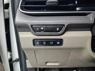 2024 Kia Carnival с пробегом 71 134 км