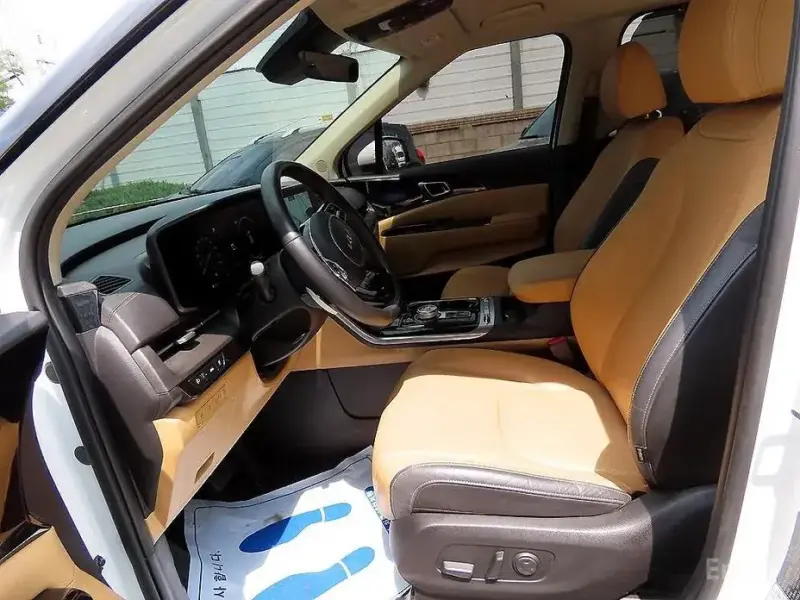 2023 Kia Carnival с пробегом 58 098 км