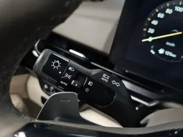 2024 Kia Carnival с пробегом 67 040 км