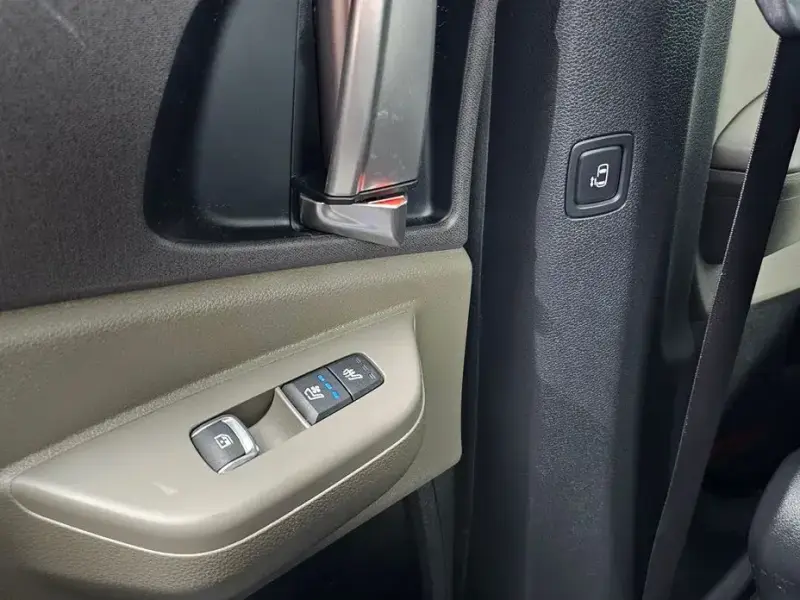 2024 Kia Carnival с пробегом 71 134 км