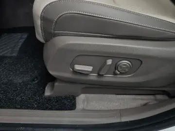 2024 Kia Carnival с пробегом 67 040 км
