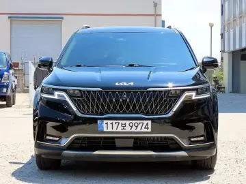 2023 Kia Carnival с пробегом 61 861 км