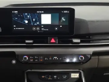 2025 Kia Carnival с пробегом 3 854 км