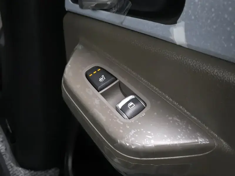 2025 Kia Carnival с пробегом 3 854 км