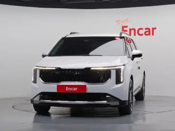 2024 Kia Carnival с пробегом 9 628 км