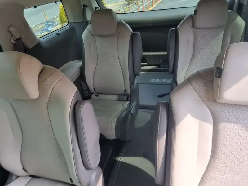2022 Kia Carnival с пробегом 39 100 км