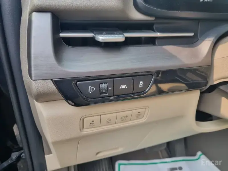 2022 Kia Carnival с пробегом 39 100 км