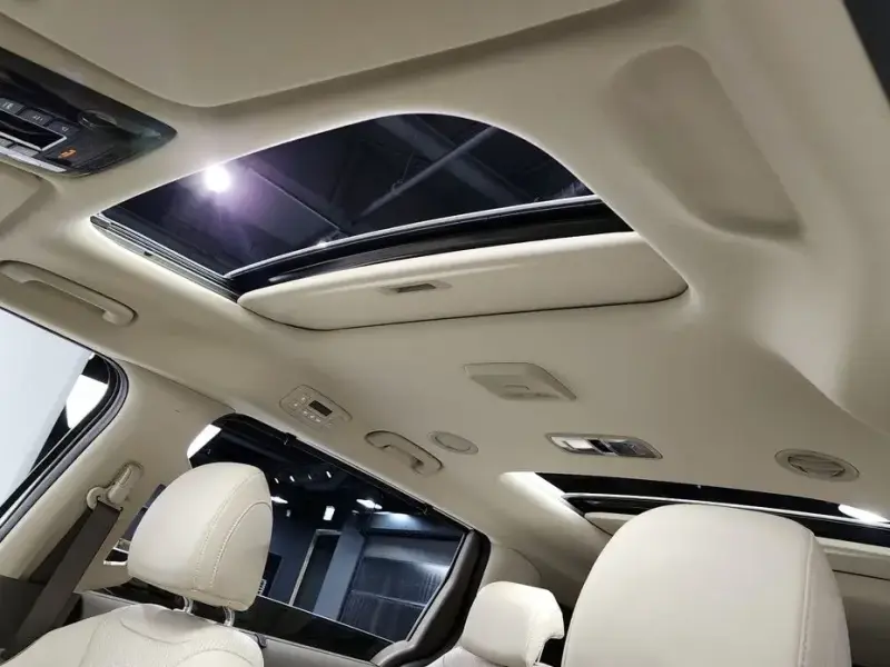 2024 Kia Carnival с пробегом 23 327 км