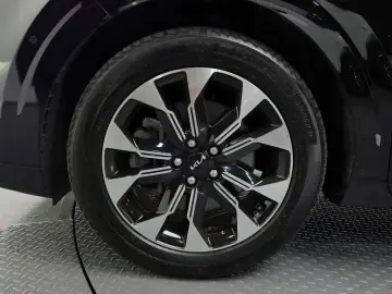 2022 Kia Carnival с пробегом 72 248 км