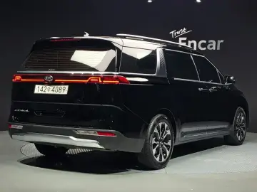 2021 Kia Carnival с пробегом 60 069 км