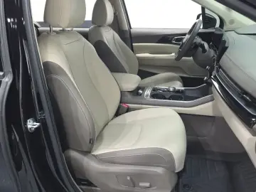2025 Kia Carnival с пробегом 7 491 км