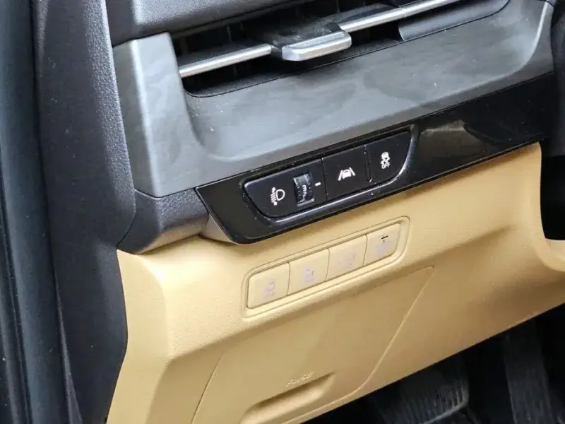 2022 Kia Carnival с пробегом 72 248 км