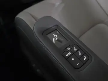 2025 Kia Carnival с пробегом 7 491 км