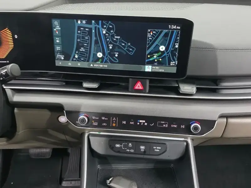 2024 Kia Carnival с пробегом 24 478 км