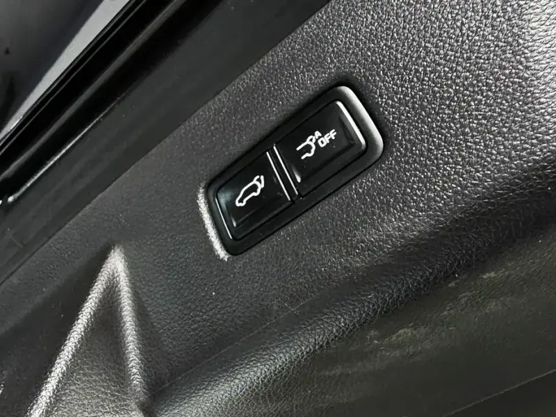 2022 Kia Carnival с пробегом 72 248 км